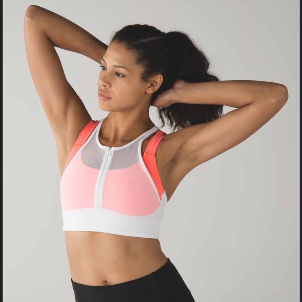Lululemon Ready Set Sweat Bra Size 4! White / Very Light Flare